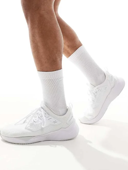 Puma Retaliate 3 Trainers In White For Men